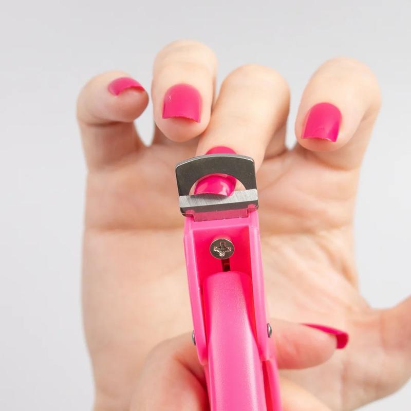 Red Aspen Nail Dash Reshaper - Give your press on nails the perfect cut and shape with the Red Aspen Nail Dash Reshaper