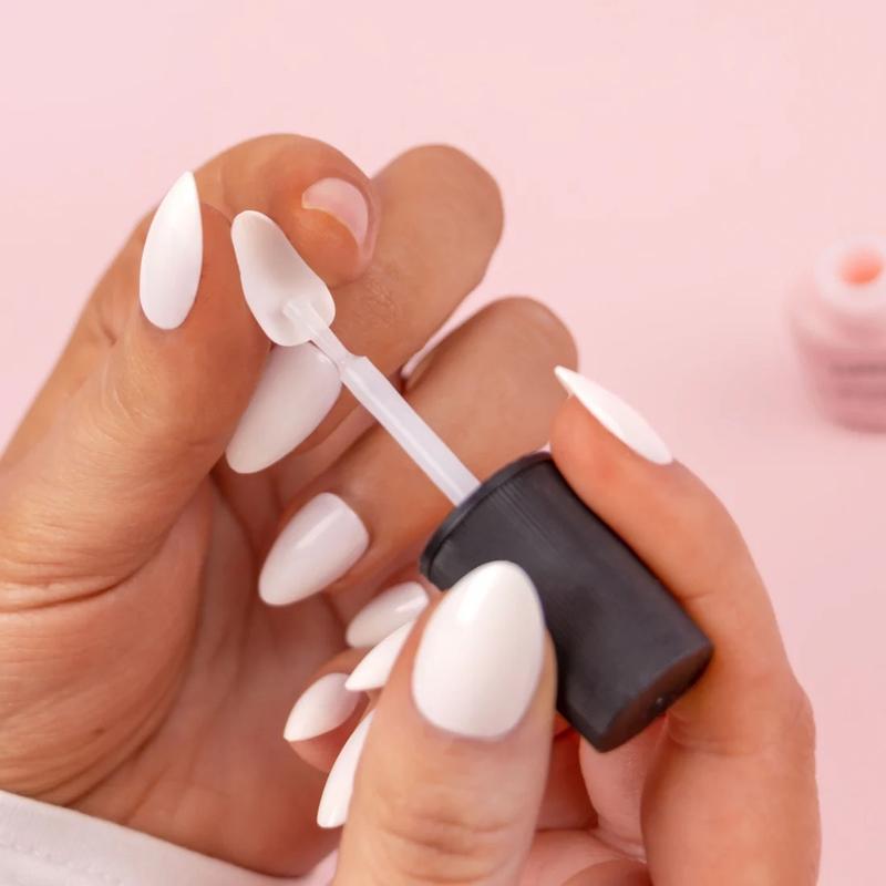 Brush On Nail Dash Glue - Nail Glue - A powerful, fast-drying formula that creates a bond that helps your press on nails last for up to two weeks. Nail Art Nail Care Manicure