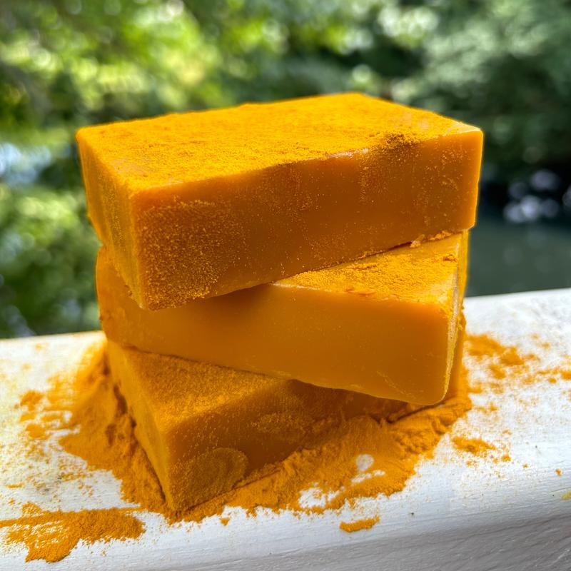 Turmeric Brightening Soap (with Vitamin C, Alpha Arbutin, Oat) soap