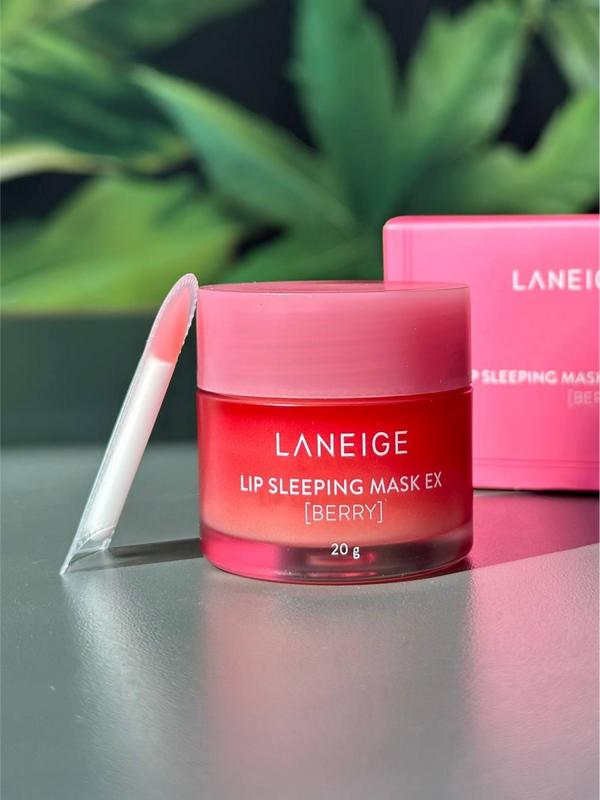 Laneige  Sleeping Mask Ex Berry 20g  0.7oz Skincare  Mask Nourishing Scent Moisturizer Moisture Moisturizer Moisture Moisturizing Blueberry Coconut Delicate Exfoliate  Balm Pomegranate Shea Shea Butter Smooth repair lip