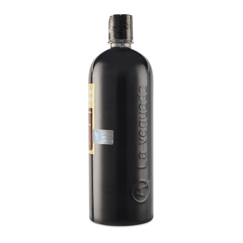 Yeguada La Reserva Shampoo de Caballo Negro (1 liter Bottle)  Beautiful Hair (For Dark to Black Colored Hair)