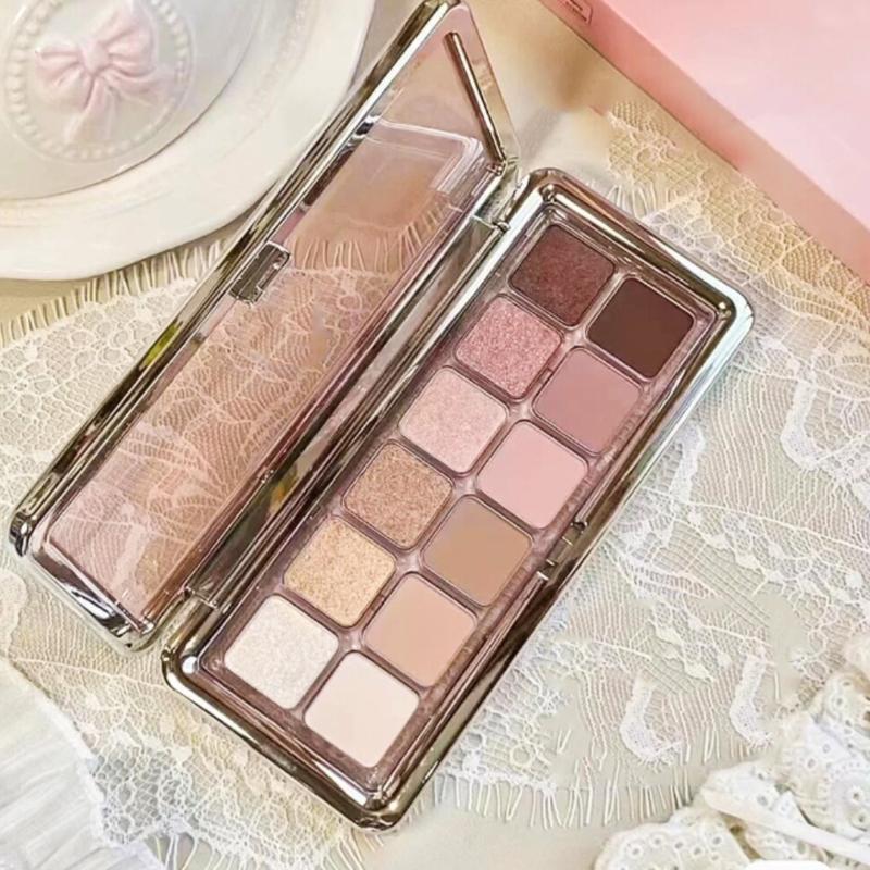 12 Colors Makeup Nude Eyeshadow Palette Natural Nude Matte Shimmer Shimmer Pigment Eyeshadow Palette Set Waterproof Smokey Professional Beauty Makeup Kit Three Shades